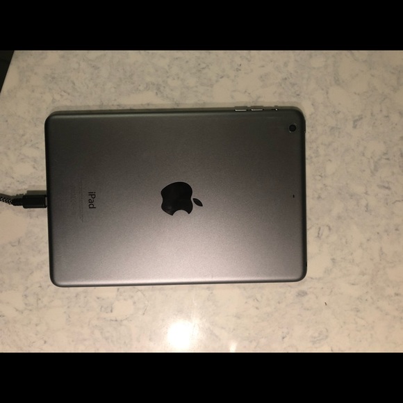 iPad mini - Picture 6 of 6